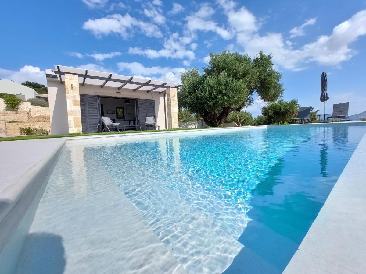 Alekos Beach Houses-Elia Villas Ликсури Екстериор снимка