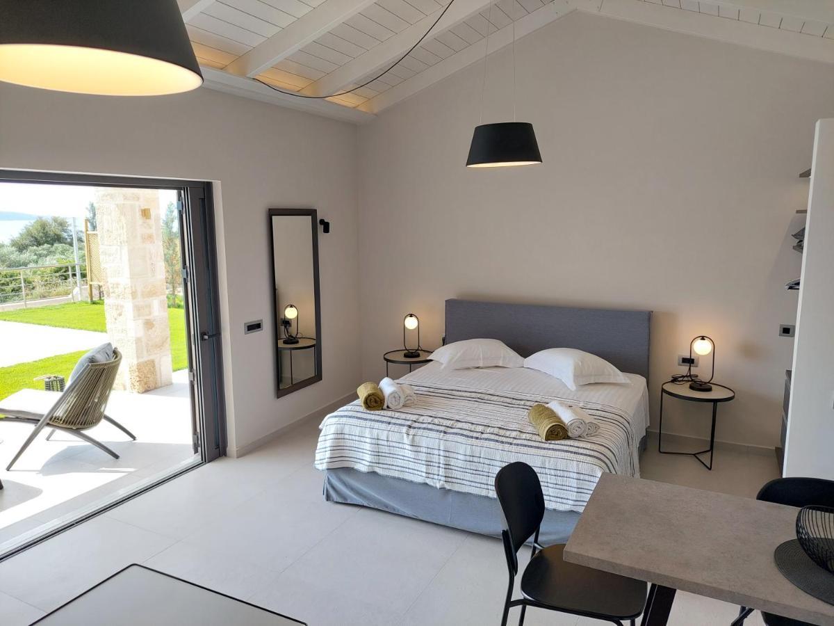 Alekos Beach Houses-Elia Villas Ликсури Екстериор снимка