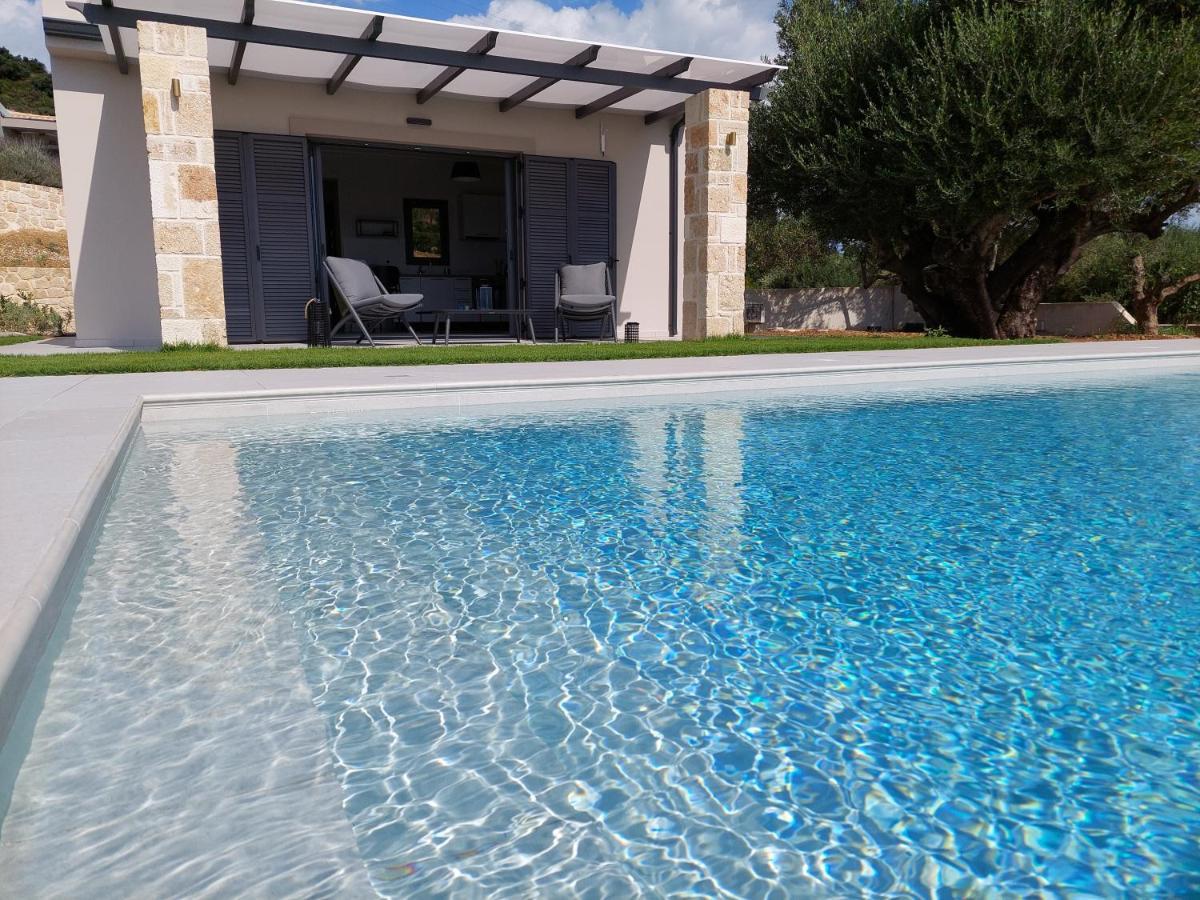 Alekos Beach Houses-Elia Villas Ликсури Екстериор снимка